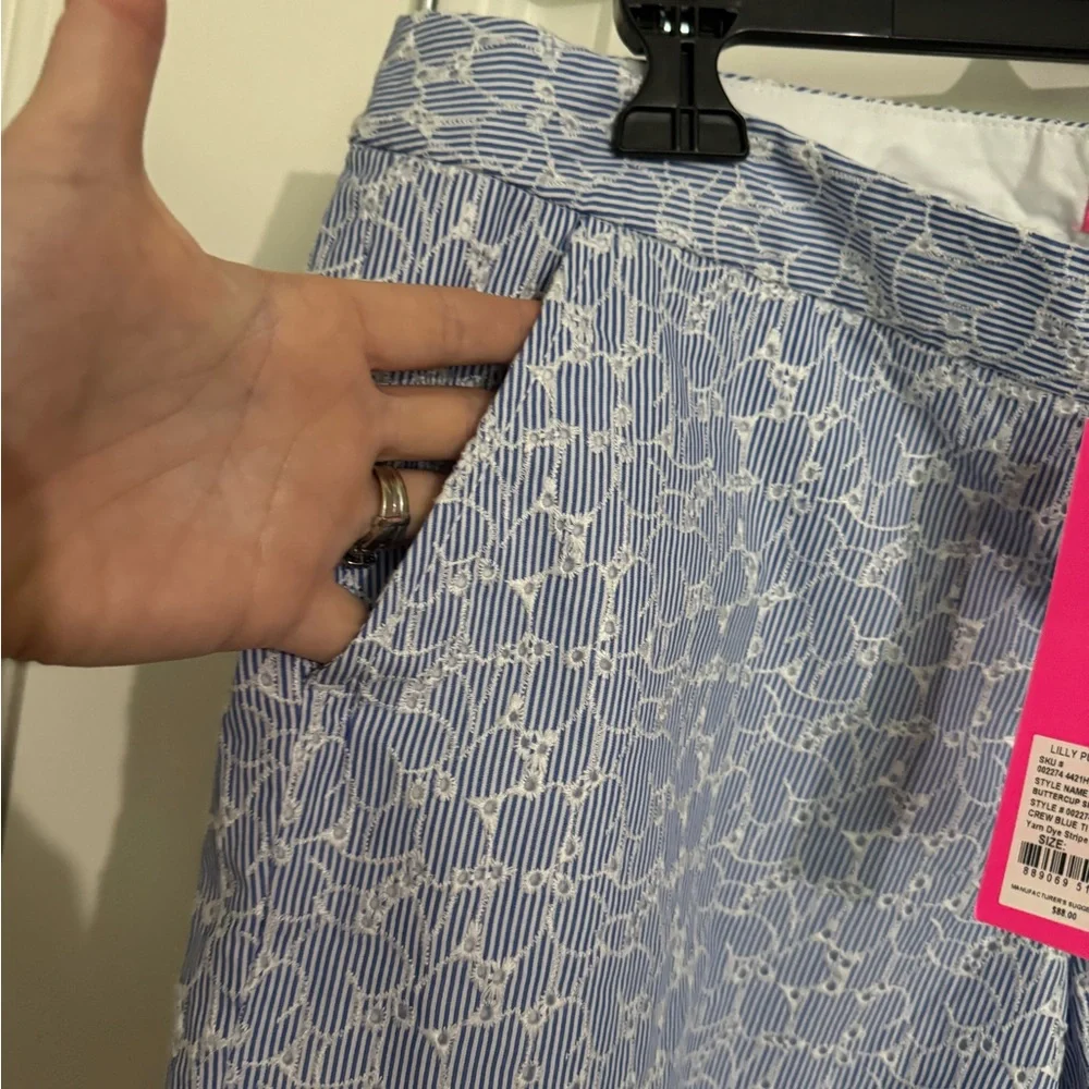 NWT Lilly Pulitzer Shorts Buttercup Resort Blue Crew White Eyelet Scalloped 10 - Picture 6 of 13
